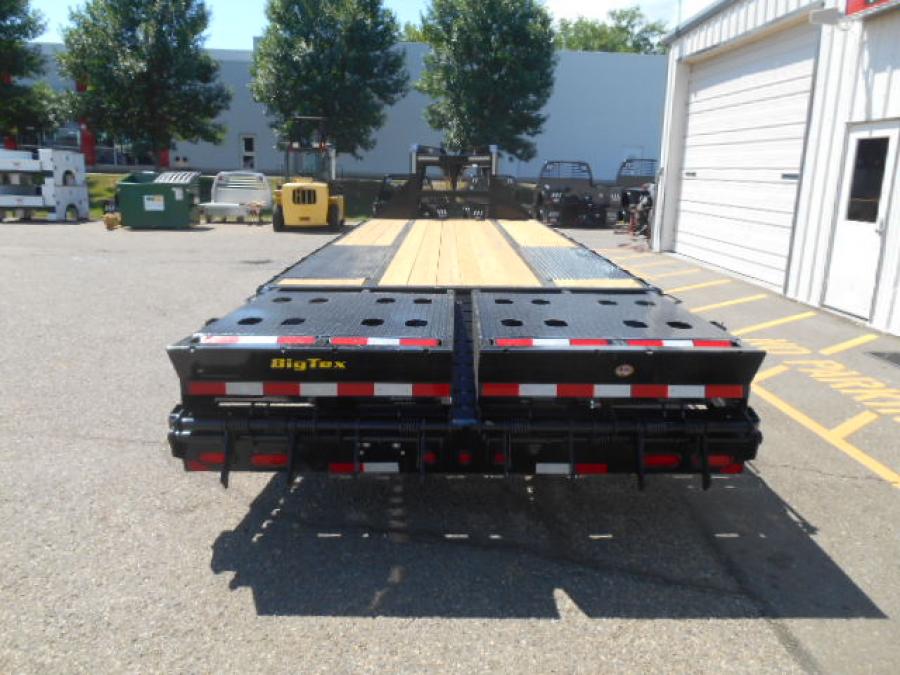 Trailer World 20' GOOSENECK TRAILER 5' DOVETAIL 10K TANDEM DUAL